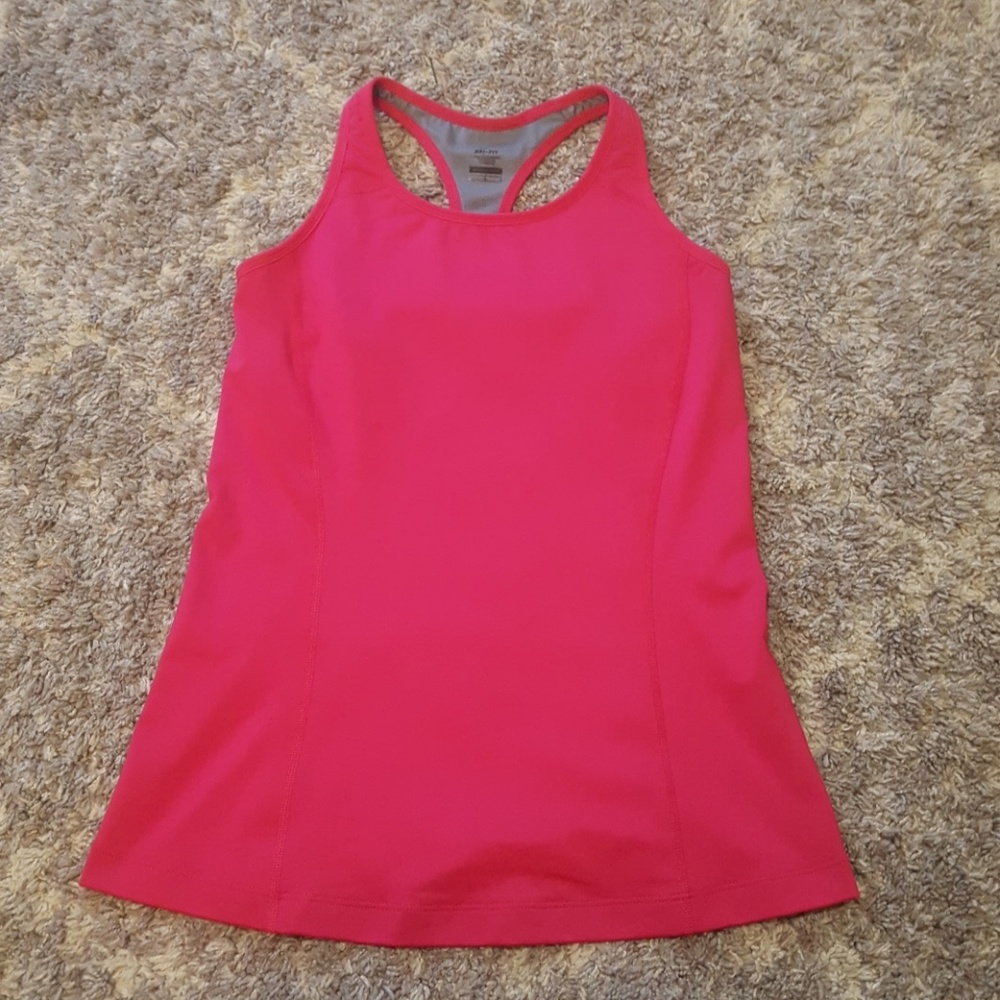 Nike tank